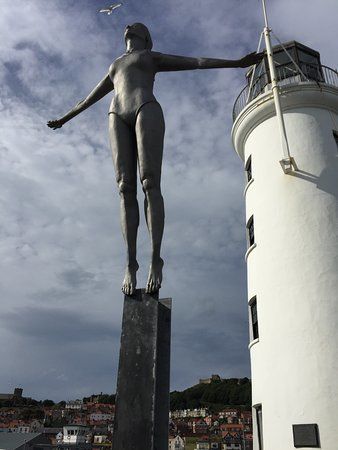 Diving Belle statue Scarborough